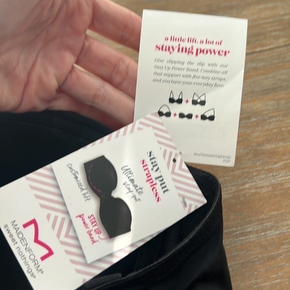 NWT,38-D,Maidenform, Pick Me Up, 
5-Multiway Demi Push Up Underwire, Stay-Put! - Picture 8 of 14